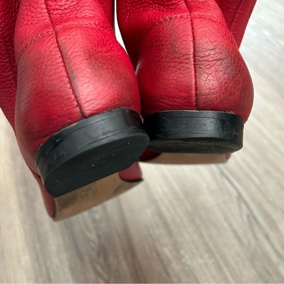 Coconuts by Matisse Vibrant Red Ankle Booties - Picture 7 of 10